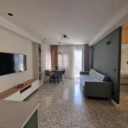 Relax Degrain Apartment